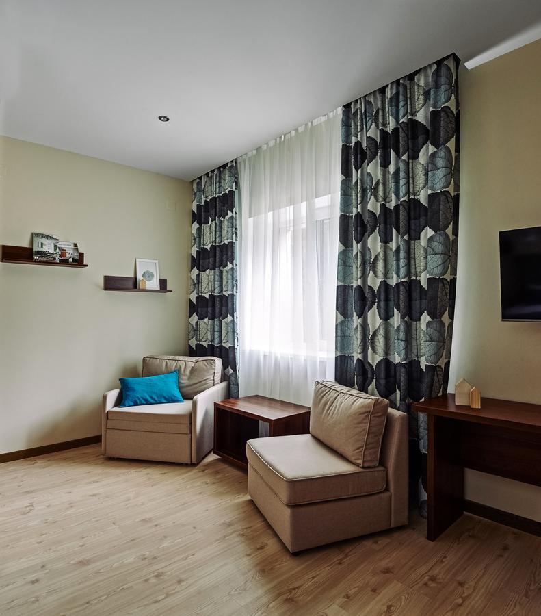 Hotel Isloch Park Rakaw Exteriér fotografie
