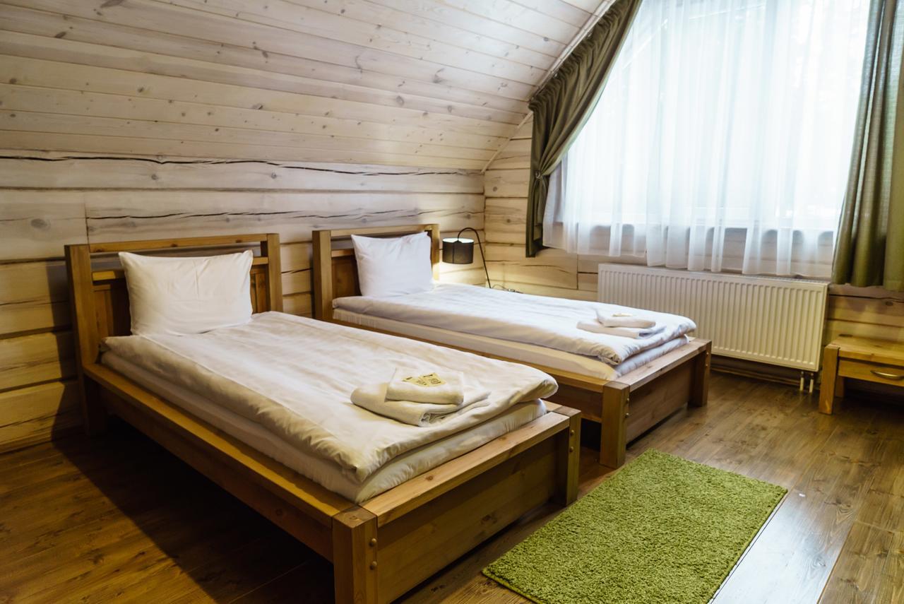 Hotel Isloch Park Rakaw Exteriér fotografie