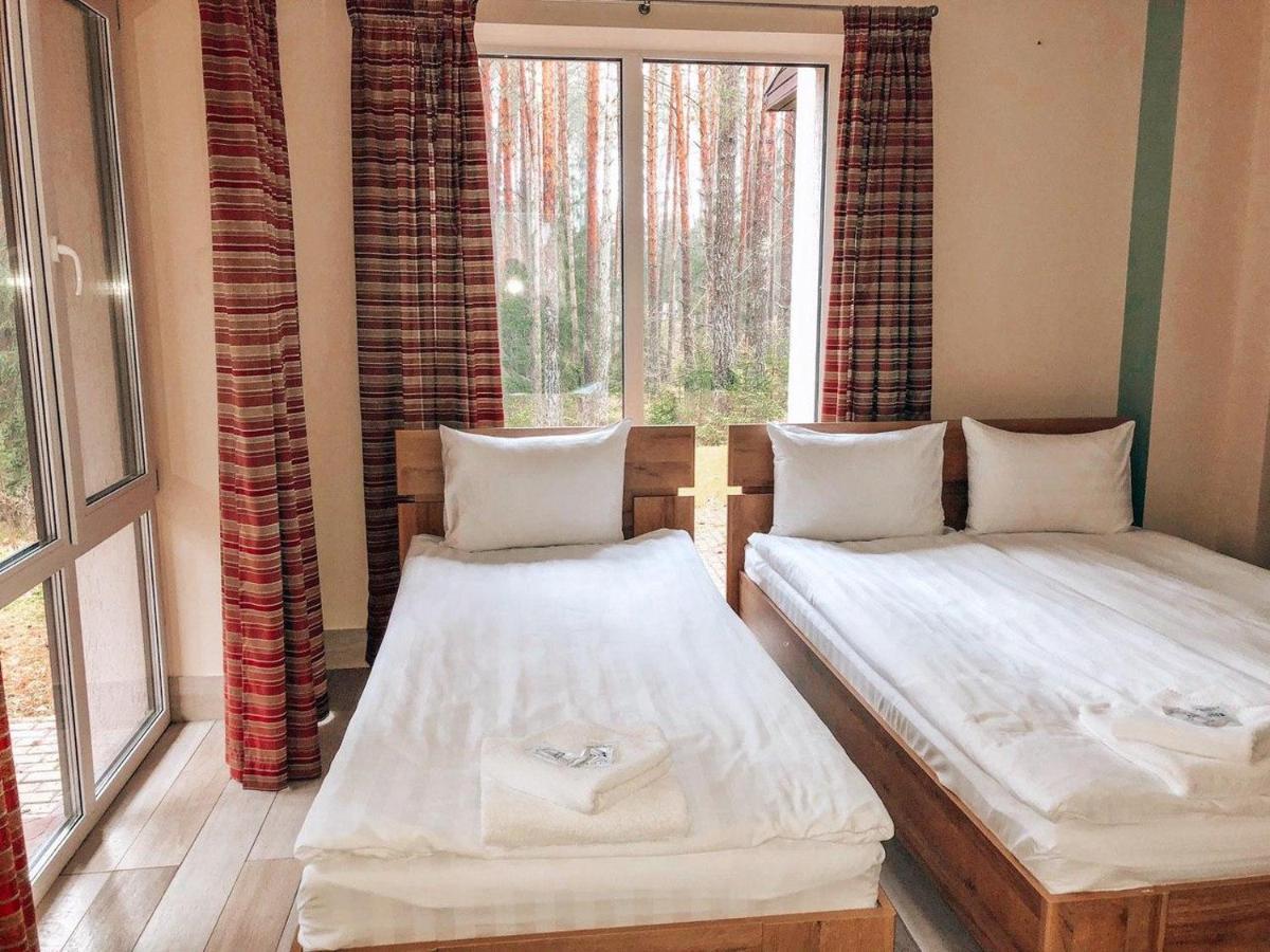 Hotel Isloch Park Rakaw Exteriér fotografie